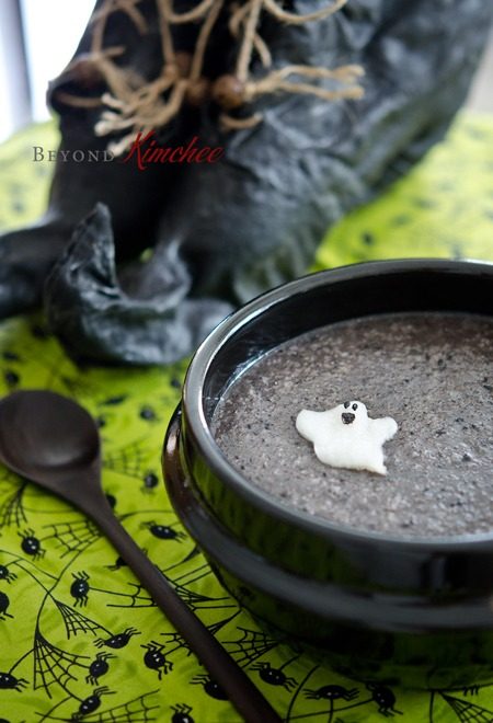 Black Sesame Porridge adorned with a kimchi baby ghost makes a cute Halloween breakfast