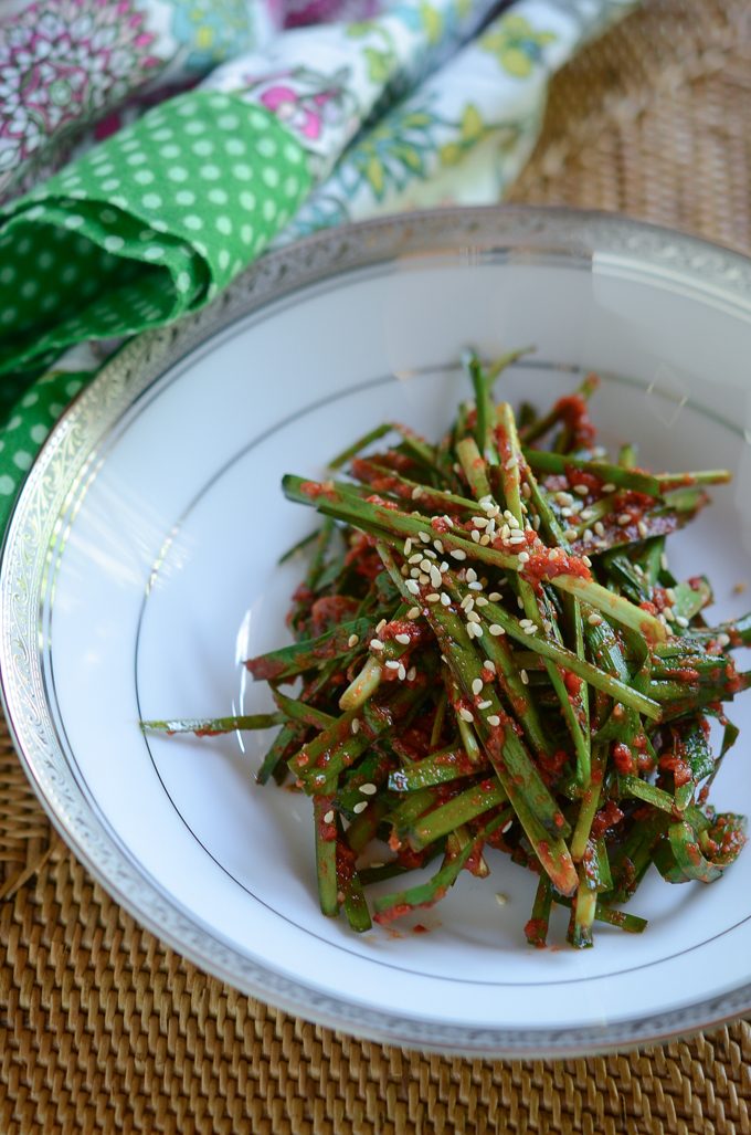 Garlic Chives Kimchi (Buchu kimchi) is short and direct kimchi to enjoy any season.