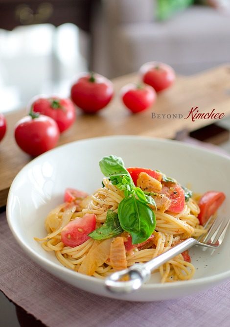 Kimchi Tomato Spaghetti