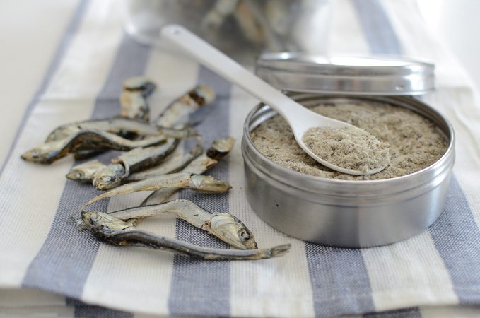 Blended anchovy powder.