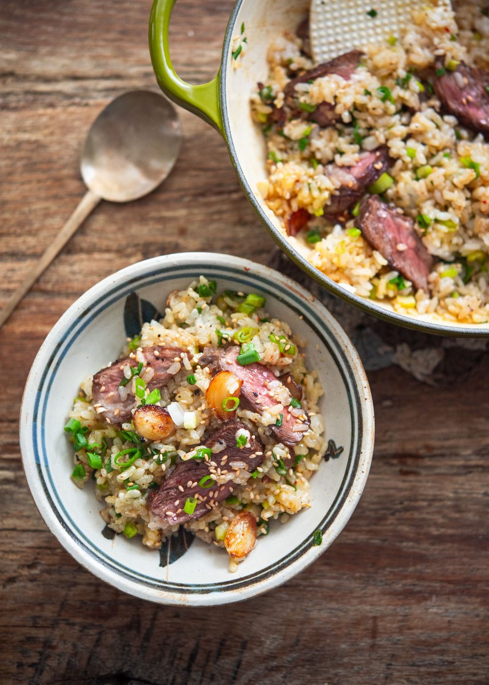 Unfussy Korean comfort food – pot rice with beef steak.