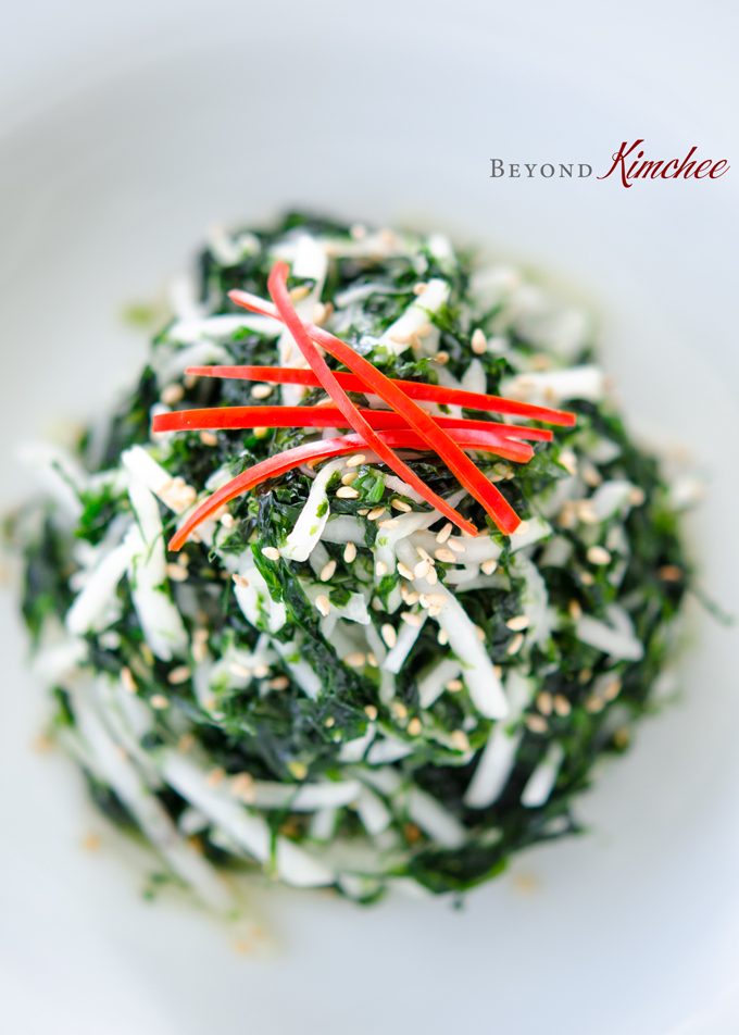 Seaweed Salad with Radish