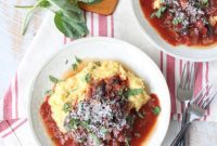 Hearty Slow Cooker Mushroom Ragu