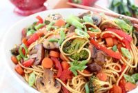 Zesty General Tso’s Veggie Noodles