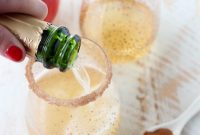 Crisp Apple Champagne Fizz