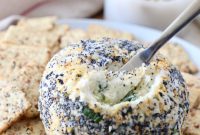 Everything Bagel Cheddar Party Ball