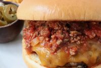 Robust Chili Burger