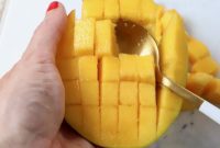 The Art of Mango Slicing