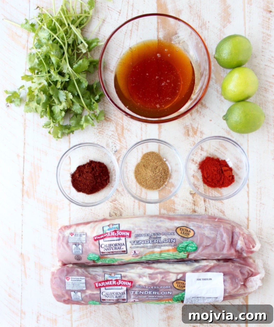 Melt-in-Your-Mouth Chipotle Honey Pulled Pork Tacos 4 Spice-rubbed pork tenderloin before going into the slow cooker