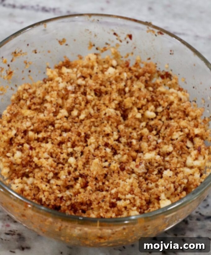 Velvet Smoke Mac 14 seasoned panko breadcrumbs in glass bowl