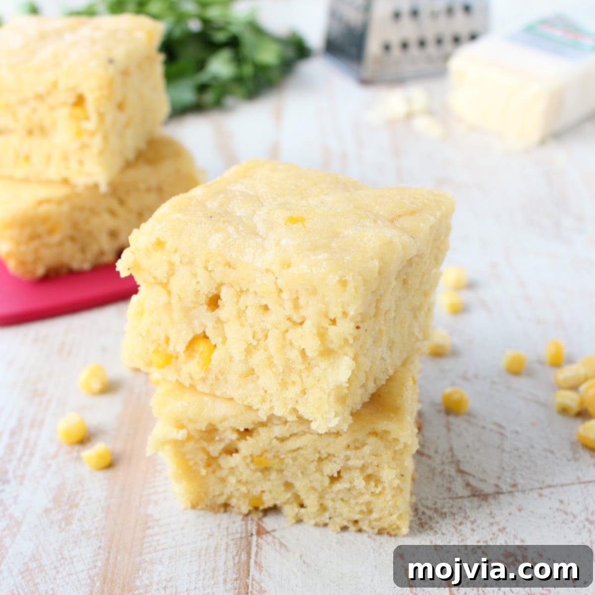 This slow cooker cornbread recipe makes preparing cornbread easy without the use of an oven, and it only takes 10 minutes to prep!